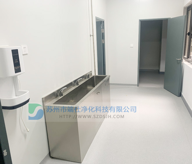 鋼質(zhì)凈化門清潔方法<div id=